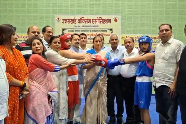 रेखा आर्या