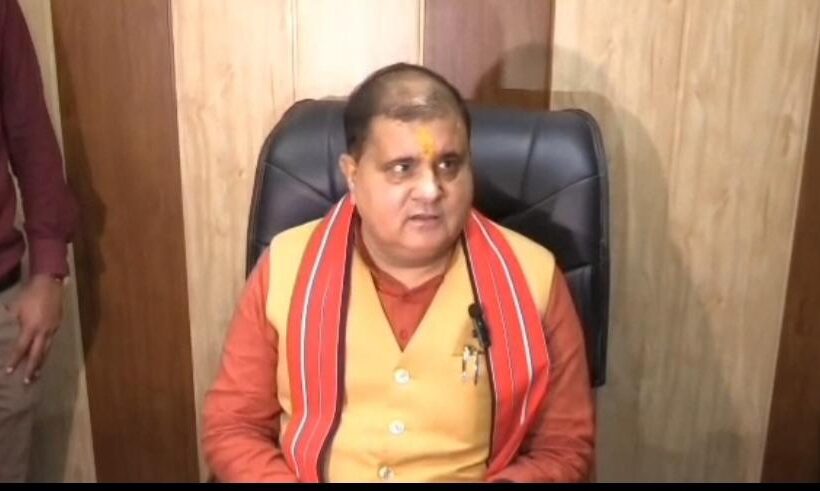 फर्जी पत्र